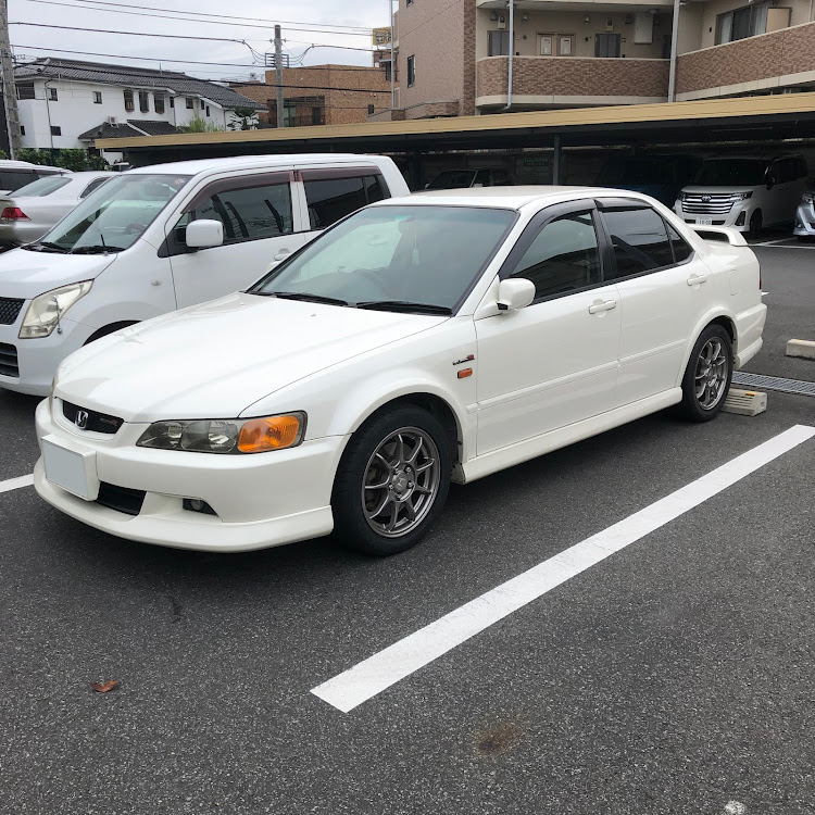アコード ユーロRのホイール交換・純正style・ポテンザRE004・サーキット行きたい・ホイール塗装に関するカスタム事例の投稿画像1枚目