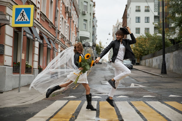 Fotografer pernikahan Anna Bazhanova (annabazhanova). Foto tanggal 12 Oktober 2022