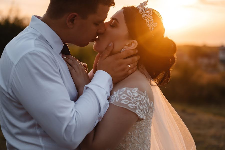 शादी का फोटोग्राफर Alena Shemyakova (elenshemyakova)। जुलाई 15 2020 का फोटो