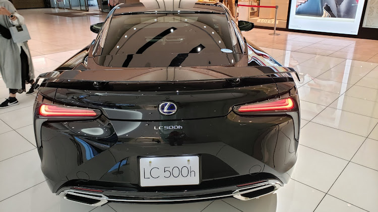 た～ぼさんが投稿したレクサス・Lexus・LC500・ミッドランドスクエア・パフェに関するカスタム事例の投稿画像2枚目