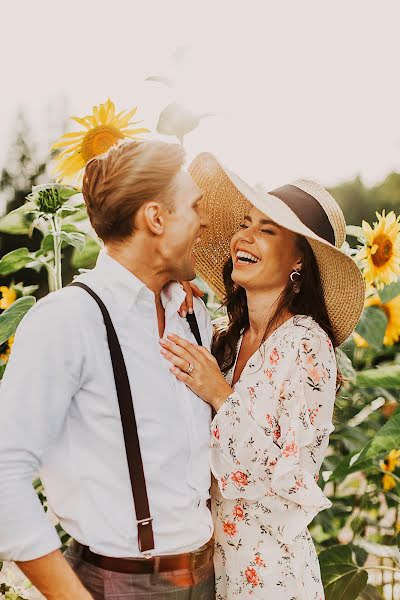 Wedding photographer Damian Łukasz (damianlukasz). Photo of 12 September 2019