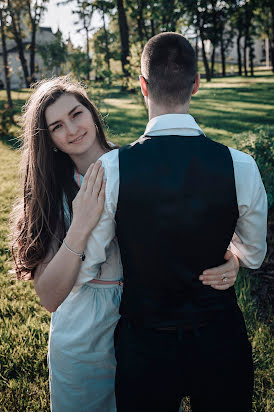 結婚式の写真家Aleksandr Burov (rbphoto)。2019 5月31日の写真