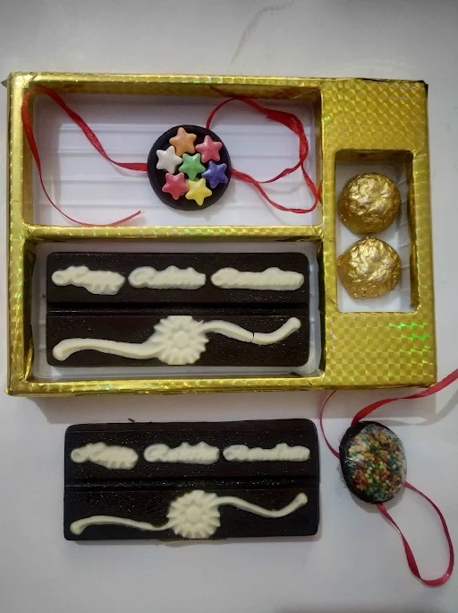 Rakhi Chocolate Bar With Handmade Chocolate Rakhi