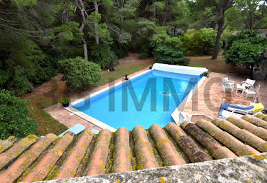 Villa with pool and terrace 14