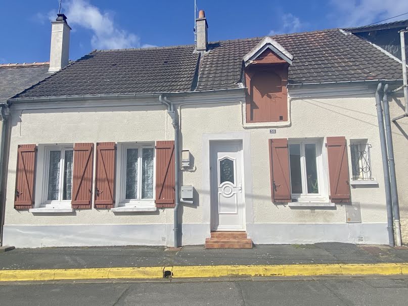 Vente maison 3 pièces 68.15 m² à Mehun-sur-Yèvre (18500), 91 000 €