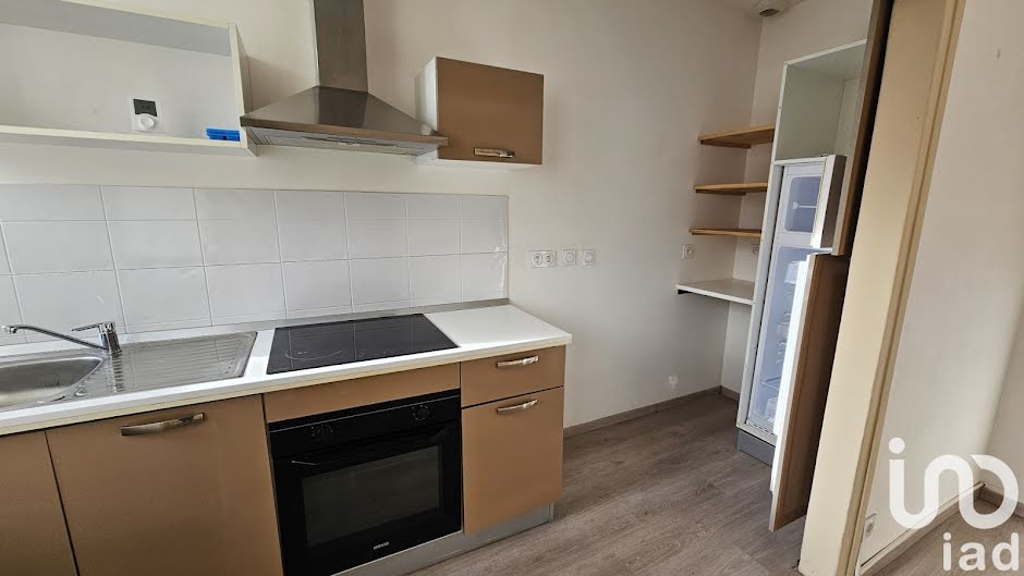 Vente appartement 3 pièces 69 m² à Firmi (12300), 73 000 €