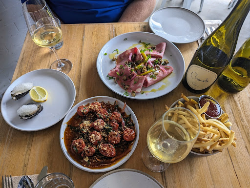 Arlo Wine Bar - Thumbnail