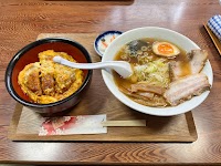 旭屋食堂