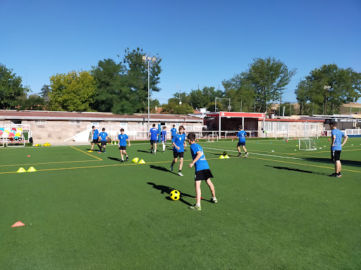 ENGLISH SOCCER CAMP - Thumbnail