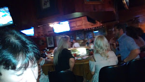 Chinoe Pub photo