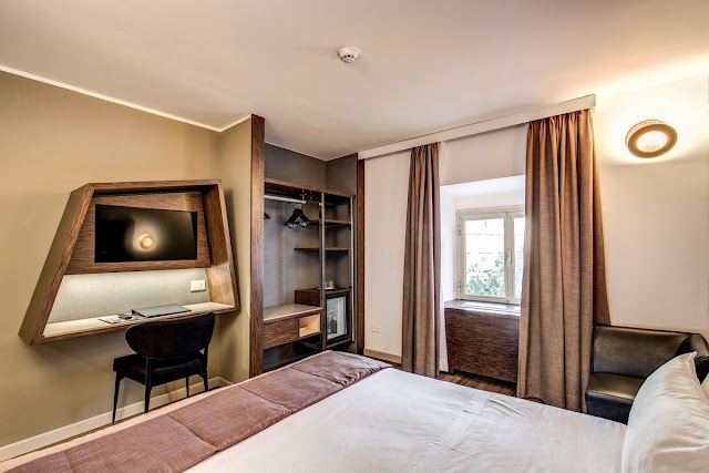 Al Manthia Hotel