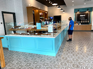 Holtman’s Donut Shop photo
