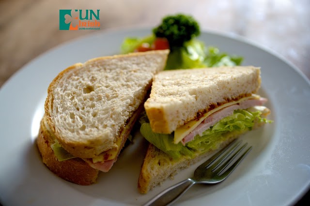 UN Irish Pub & Crusty Loaf Bakery