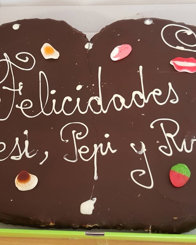 Pastelería - Casa Kiki