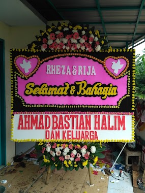 Toko Bunga Pinayungan Kota Wisata Cibubur, Author: Mas Giyanto Pinayungan Florist