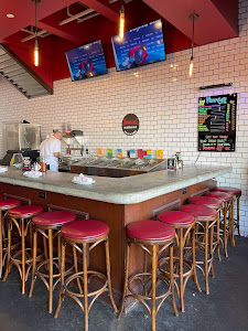 Vinnie's by the Sea photo