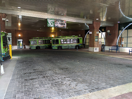 Carta Shuttle Park South - Thumbnail