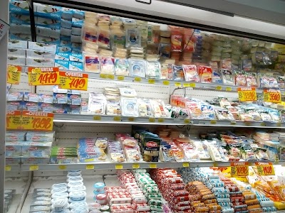 Photos of Supermercado Mayorista La Fama