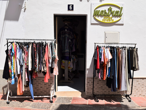 Botiga Moda re- Es Mercadal