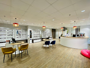 Photo n°21 de Opticien Dol-de-Bretagne - Cc Super U - Le Collectif des Lunetiers à Dol-de-Bretagne (Magasin de lunettes de soleil)