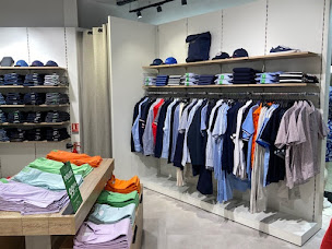 Photo n°13 de MISE AU GREEN à Doubs (Magasin de vêtements pour femmes)