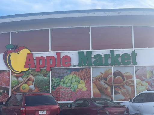 Sterling Apple Market