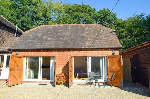 Dragonfly Lodge Ifold Holiday Let for 2