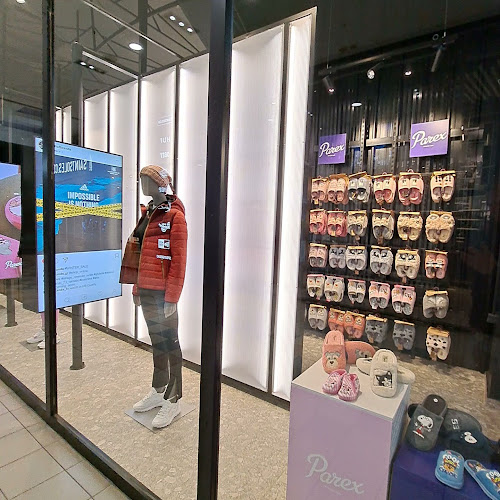 Θηβών 228 &, Παρνασσού, Αγ. Ιωάννης Ρέντης 182 33