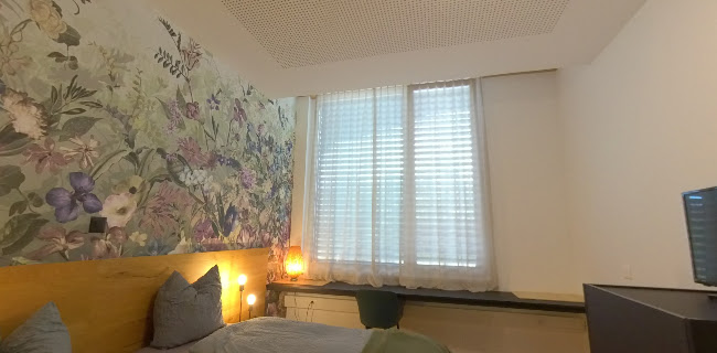 Hotel Profis - Business Hotel + Bar Telefonnummer