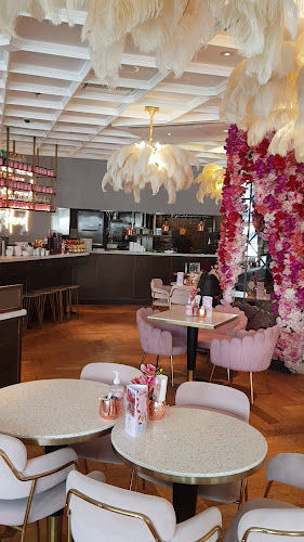 Reviews of Saya Café City Walk in Dubai - Restaurant
