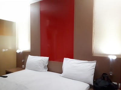 Photos of Amandah Hotel