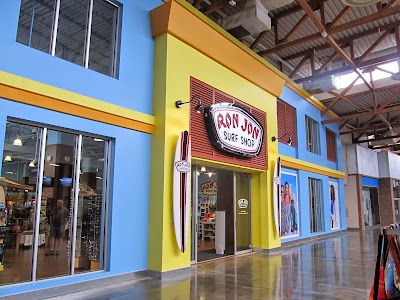 clothing-store