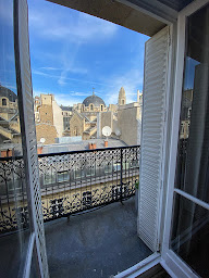 Photo n°6 de Agence immobilière - Limmobleu chasseur immobilier - Paris à Paris (Agence de location immobilière)