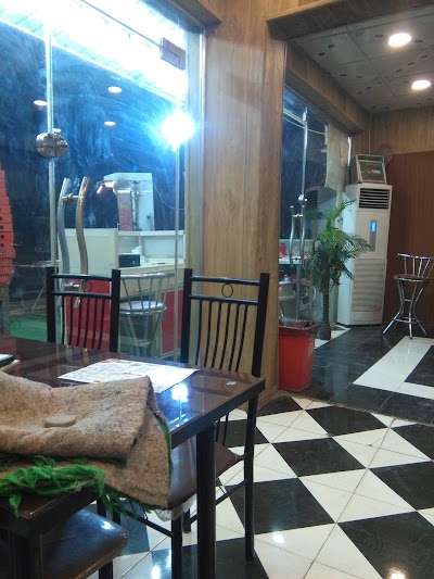 Photos of Pizza Restaurant Almellk 2