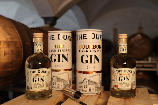 THE DUKE - Munich Dry Gin Gallery - Germany