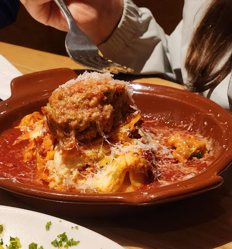 Roma Table - Visual