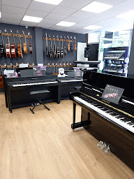 Photo n°19 de Athena Music à Chartres (Service d'accordage de pianos)