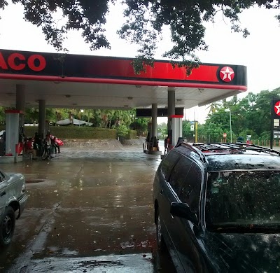 Photos of Estaci&oacute;n Texaco Quisqueya