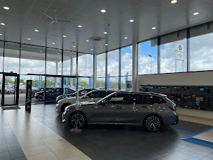 Photo n°30 de BMW Car Avenue Troyes à Rosières-près-Troyes (Vendeur de voitures d'occasion)