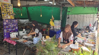 ร้านอาหารเช้า (มุสลิม HALAL) ข้าวราดแกง/ข้าวหมก/ข้าวมัน/ข้าวยำ/ ข้าวเหนียว/ข้าวต้ม/โรตี/น้ำชา/ขนมหวาน/อีกอื่นๆ 3