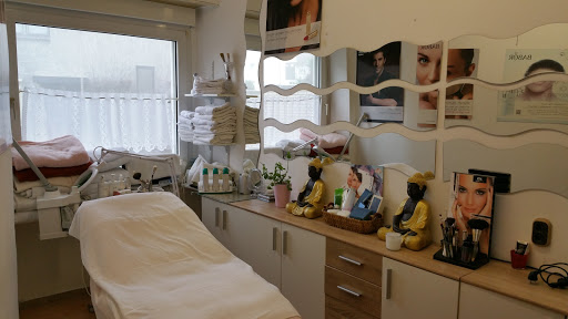 Kosmetikstudio Eksi | Köln