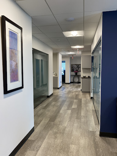 LaFontaine & Law Associates