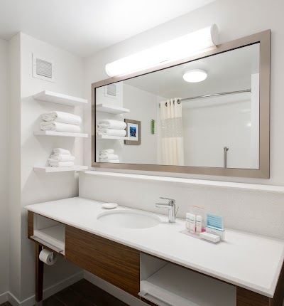 Photos of Hampton Inn by Hilton Troy
