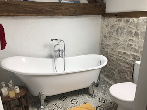 Photo n°10 de le Jardin des Fées à Savigny-le-Vieux (Lodge)