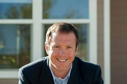 Peter G Olson - Visual