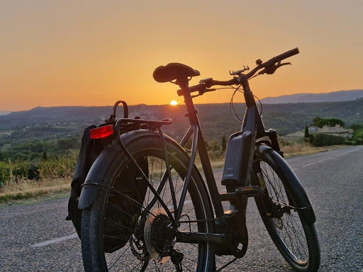 Rent Bike Luberon - Thumbnail