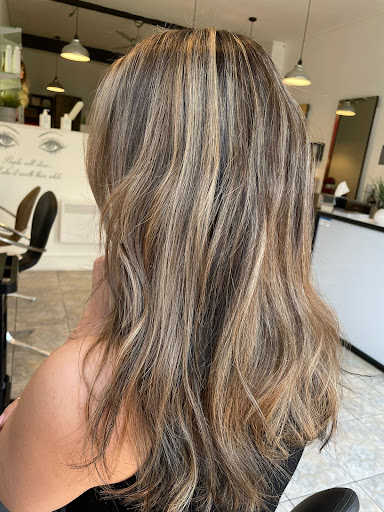 Karela - Hair and Beauty Studio - Thumbnail