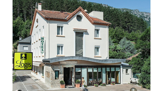 Logis Hôtel des Gorges du Tarn Rest. l'Adonis by null