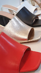 Photo n°13 de MRA Maroquinerie à Évreux (Magasin de chaussures)