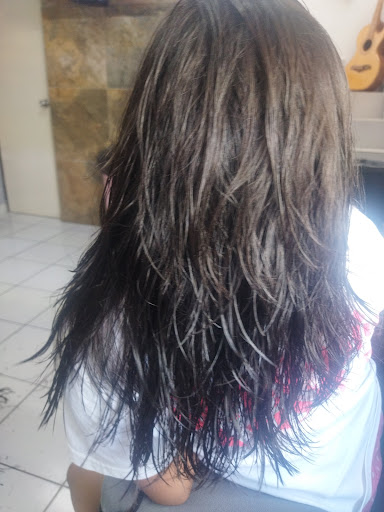 Luisa Mtz salón - Thumbnail